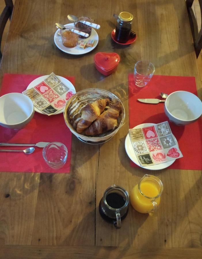 Chez Sylvie, Chambre Calme Saint-Leon-sur-Vezere Buitenkant foto